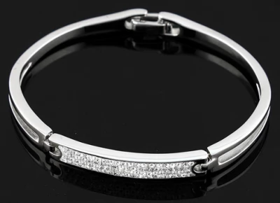 Lý do nên đeo trang sức bạc